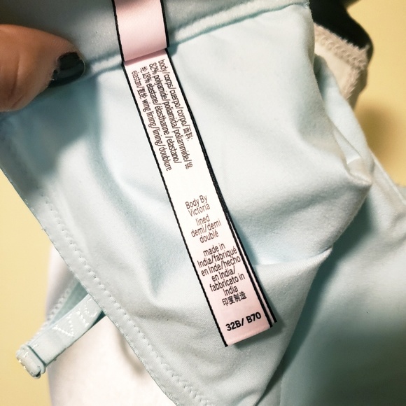 ❌SOLD❌Victoria's Secret Long Line Demi Bra, 32B - Picture 8 of 8